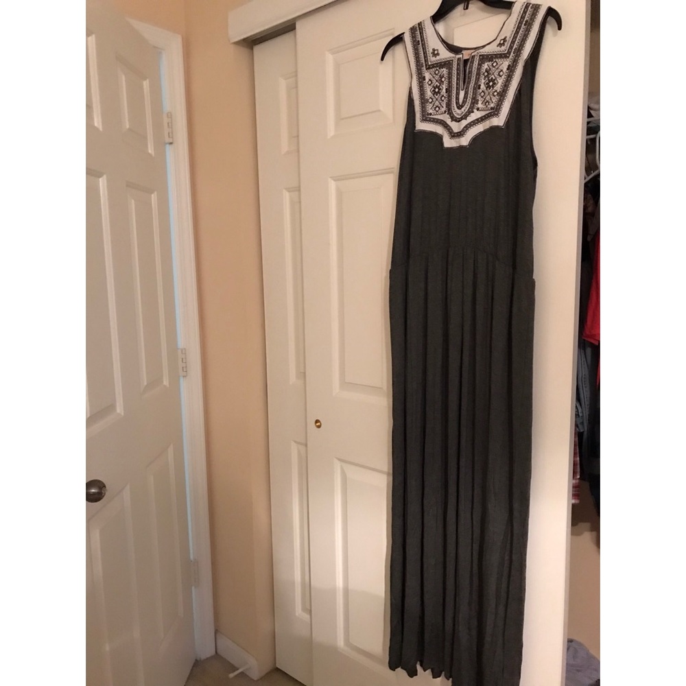 Gray maxi dress with crochet detail